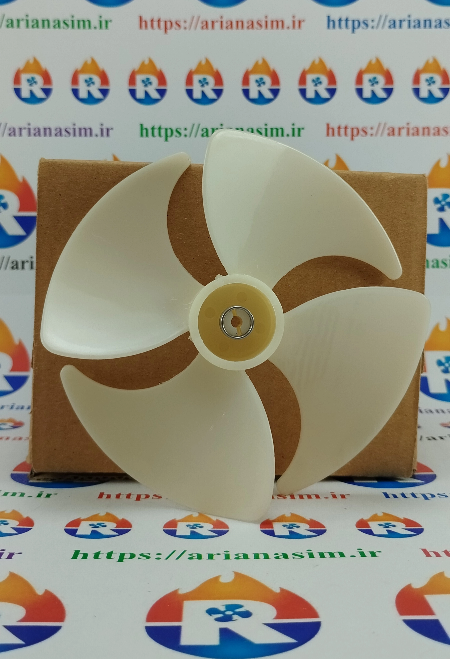 پروانه فن