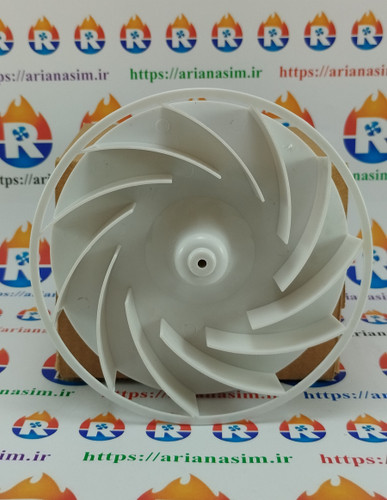 پروانه فن